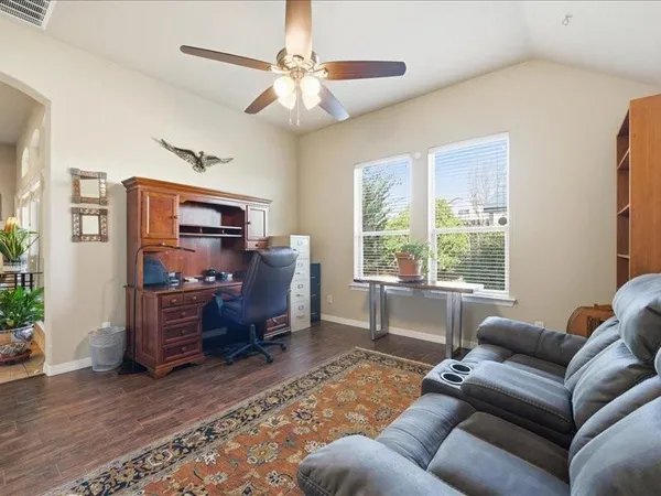 $445,000 | 5524 Plata Lane, Benbrook, TX 76126