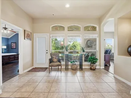 $445,000 | 5524 Plata Lane, Benbrook, TX 76126