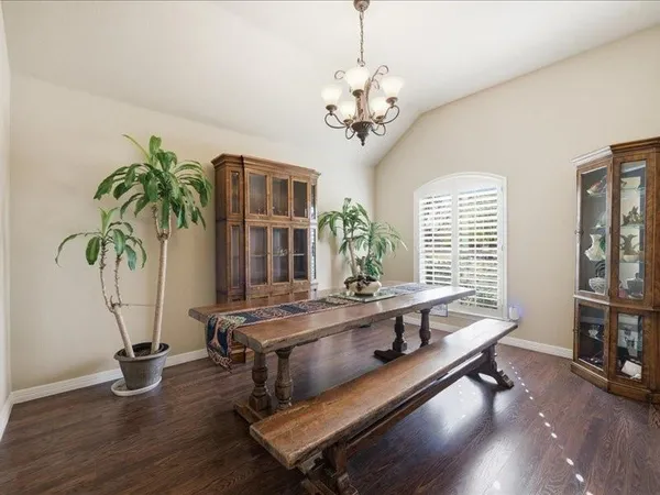 $445,000 | 5524 Plata Lane, Benbrook, TX 76126