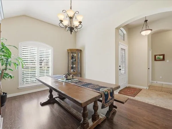 $445,000 | 5524 Plata Lane, Benbrook, TX 76126