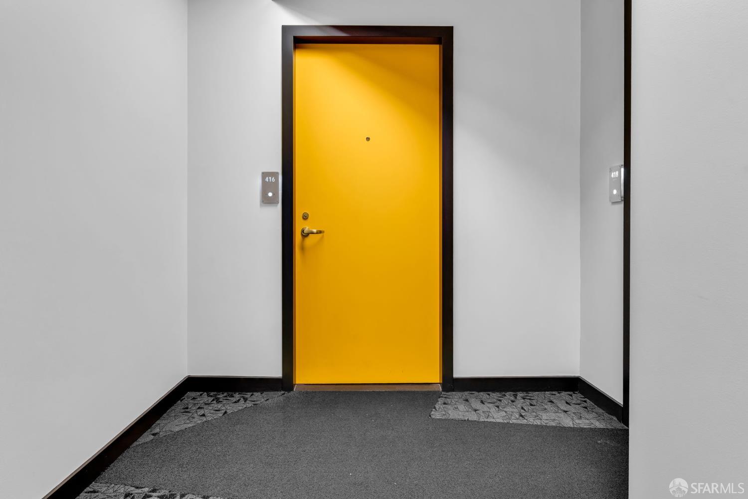 45 Bartlett Street, Unit 416 San Francisco, CA 94110 - Photo 27 of 36 a view of small yard