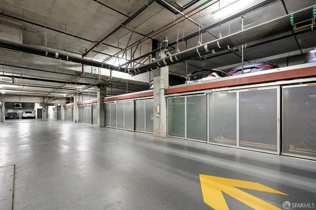 a picture of a bench