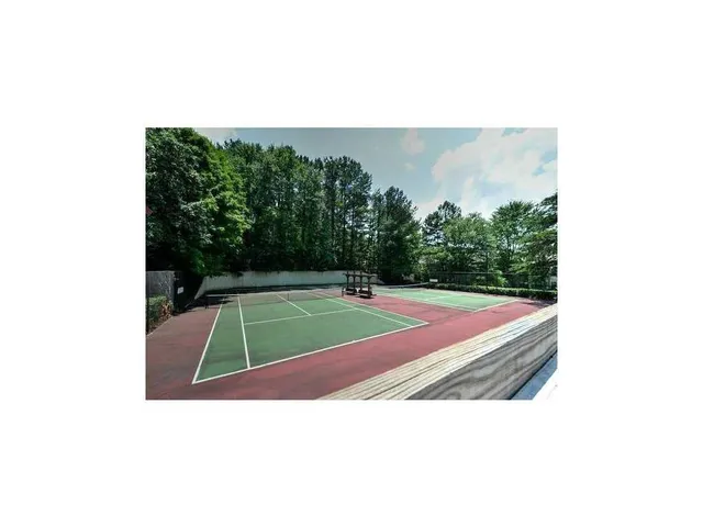 a view of a tennis court