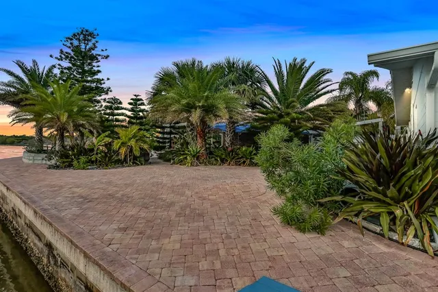 $5,600,000 | 138 Old Carriage Road, Ponce Inlet, FL 32127