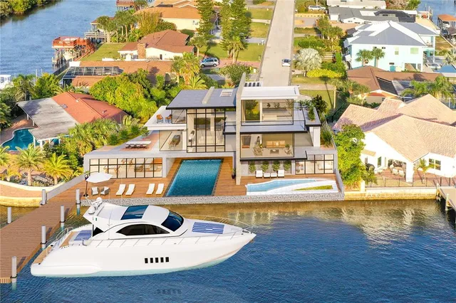 $5,600,000 | 138 Old Carriage Road, Ponce Inlet, FL 32127