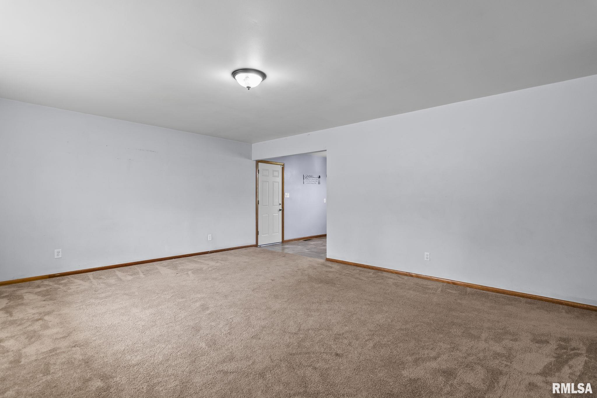 16 Delmar Drive Springfield, IL 62703 - Photo 6 of 28
