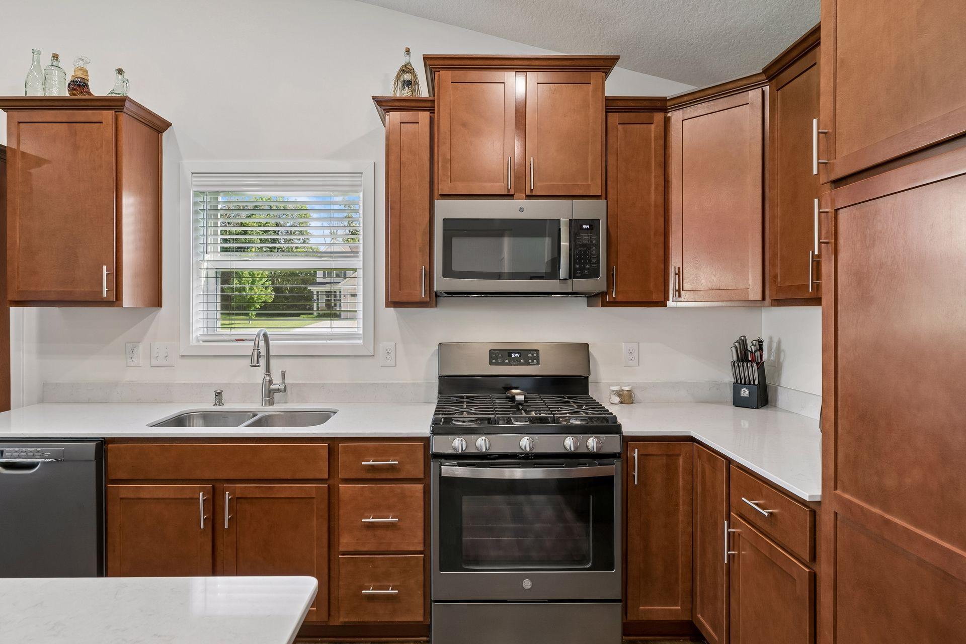105 2nd Street Southwest Delano, MN 55328 - Photo 8 of 43