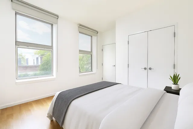 $1,095,000 | 20 Broadway, Unit 203 | Williamsburg