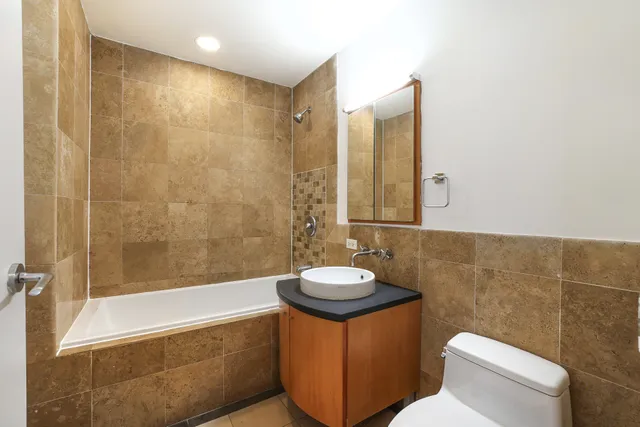 $1,095,000 | 20 Broadway, Unit 203 | Williamsburg