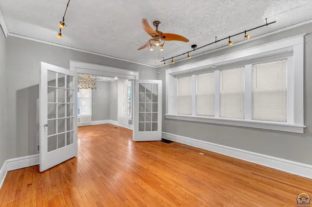 $115,000 | 705 Southwest 6th Avenue, Topeka, KS 66603