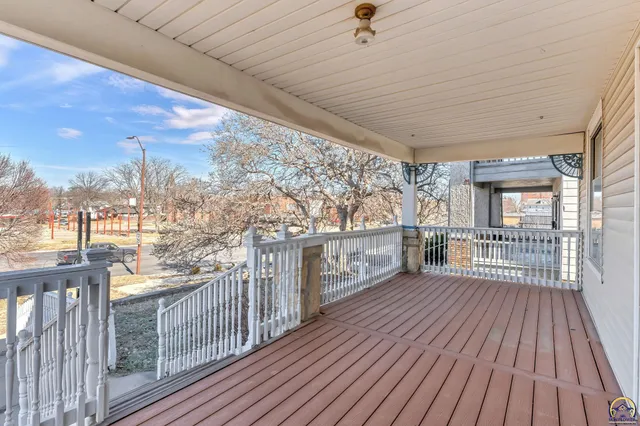 $115,000 | 705 Southwest 6th Avenue, Topeka, KS 66603