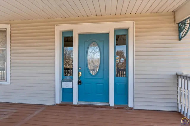 $115,000 | 705 Southwest 6th Avenue, Topeka, KS 66603