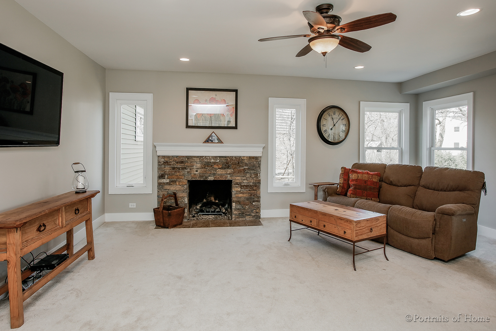 1610 West Wiesbrook Road Wheaton, IL 60189 - Photo 3 of 28