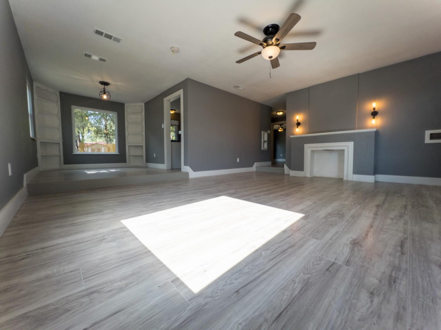 2622 32nd Street Lubbock, TX 79410 - Photo 2 of 19 Photo 2