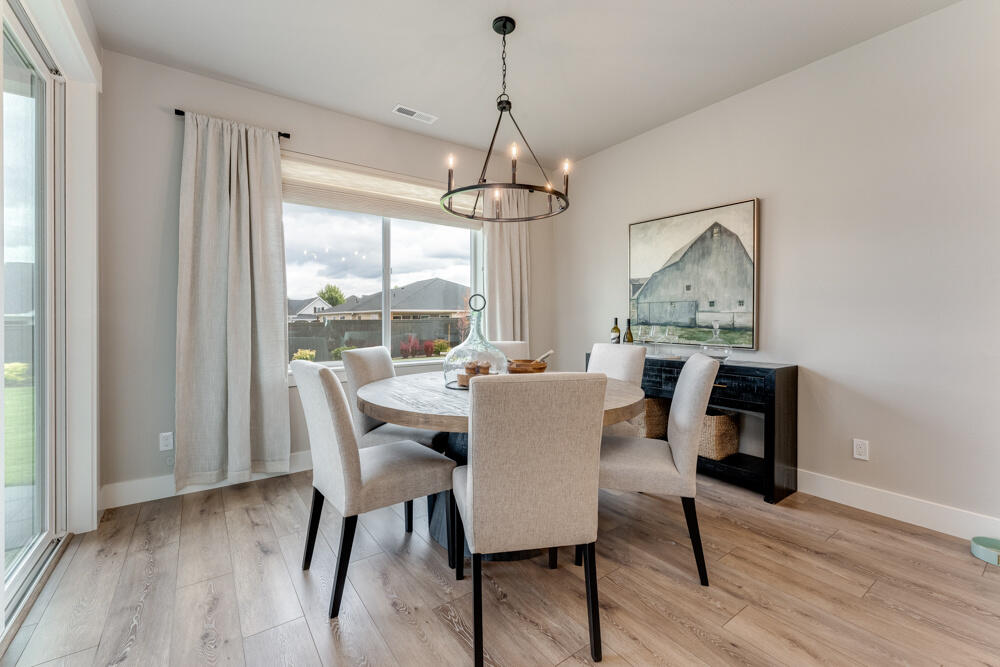 3955 Northeast Oakside Loop Bend, OR 97701 - Photo 4 of 25 MP27-Hillmont-F-Classic-DiningRoom