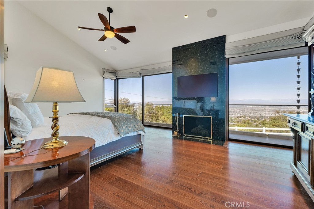 15 Caballeros Road Rolling Hills, CA 90274 - Photo 31 of 70 a living room with furniture and a fireplace