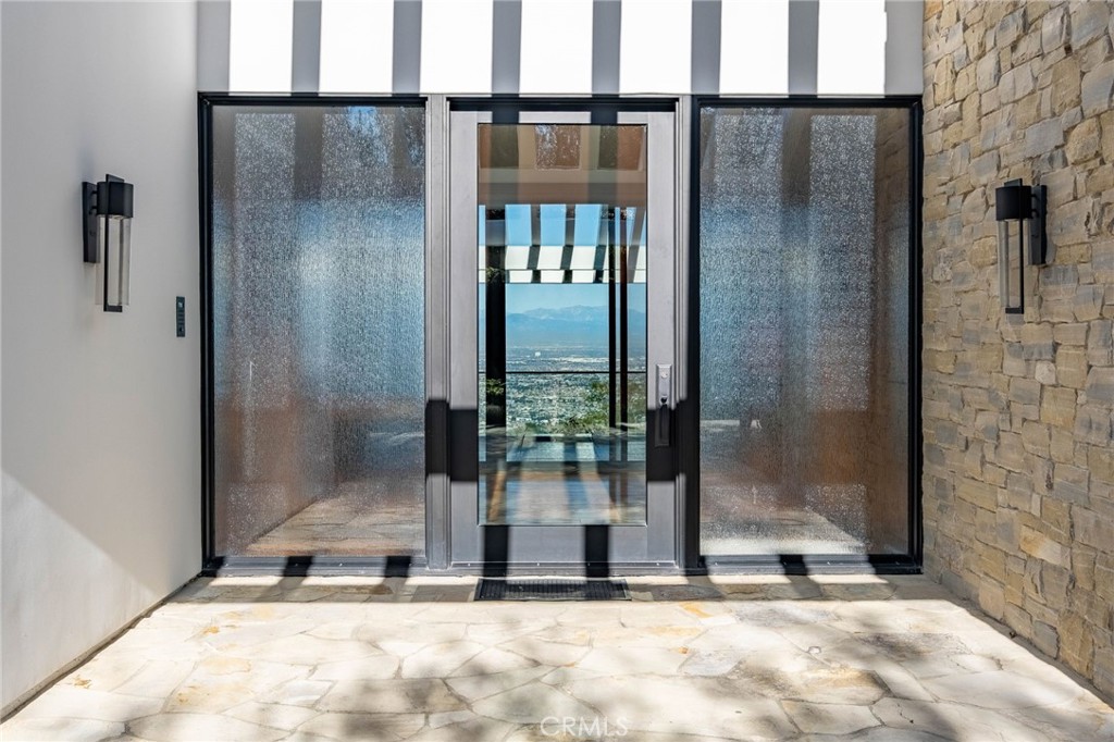 15 Caballeros Road Rolling Hills, CA 90274 - Photo 6 of 70