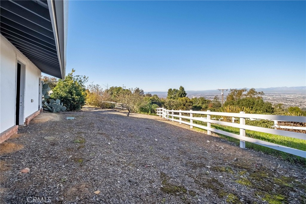 15 Caballeros Road Rolling Hills, CA 90274 - Photo 62 of 70 a view of an outdoor space and a yard