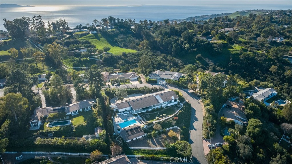 15 Caballeros Road Rolling Hills, CA 90274 - Photo 69 of 70 an aerial view of multiple house