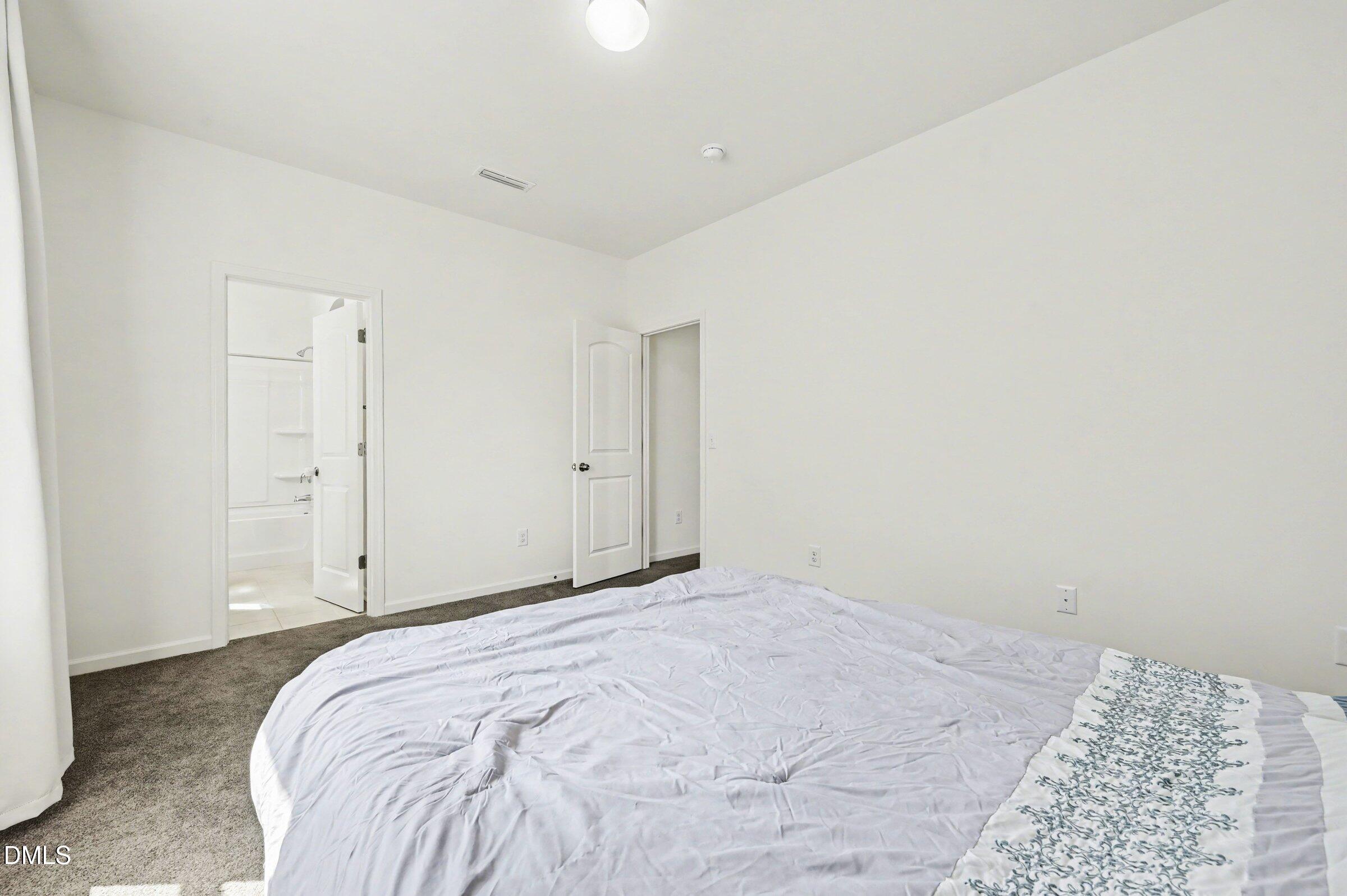 7015 Grainfield Road Mebane, NC 27302 - Photo 31 of 46 025_file_5659