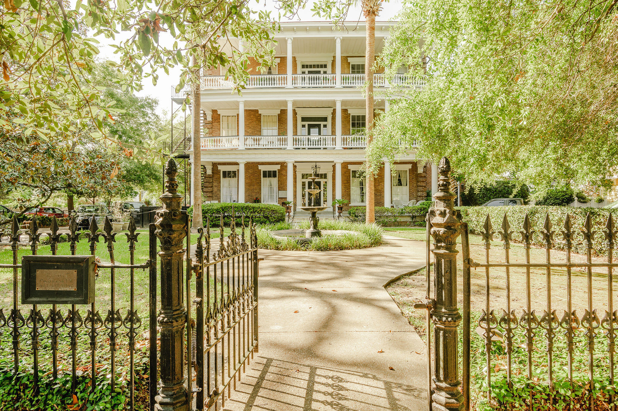 12 Bee Street, Unit C Charleston, SC 29403 - Photo 7 of 13 7