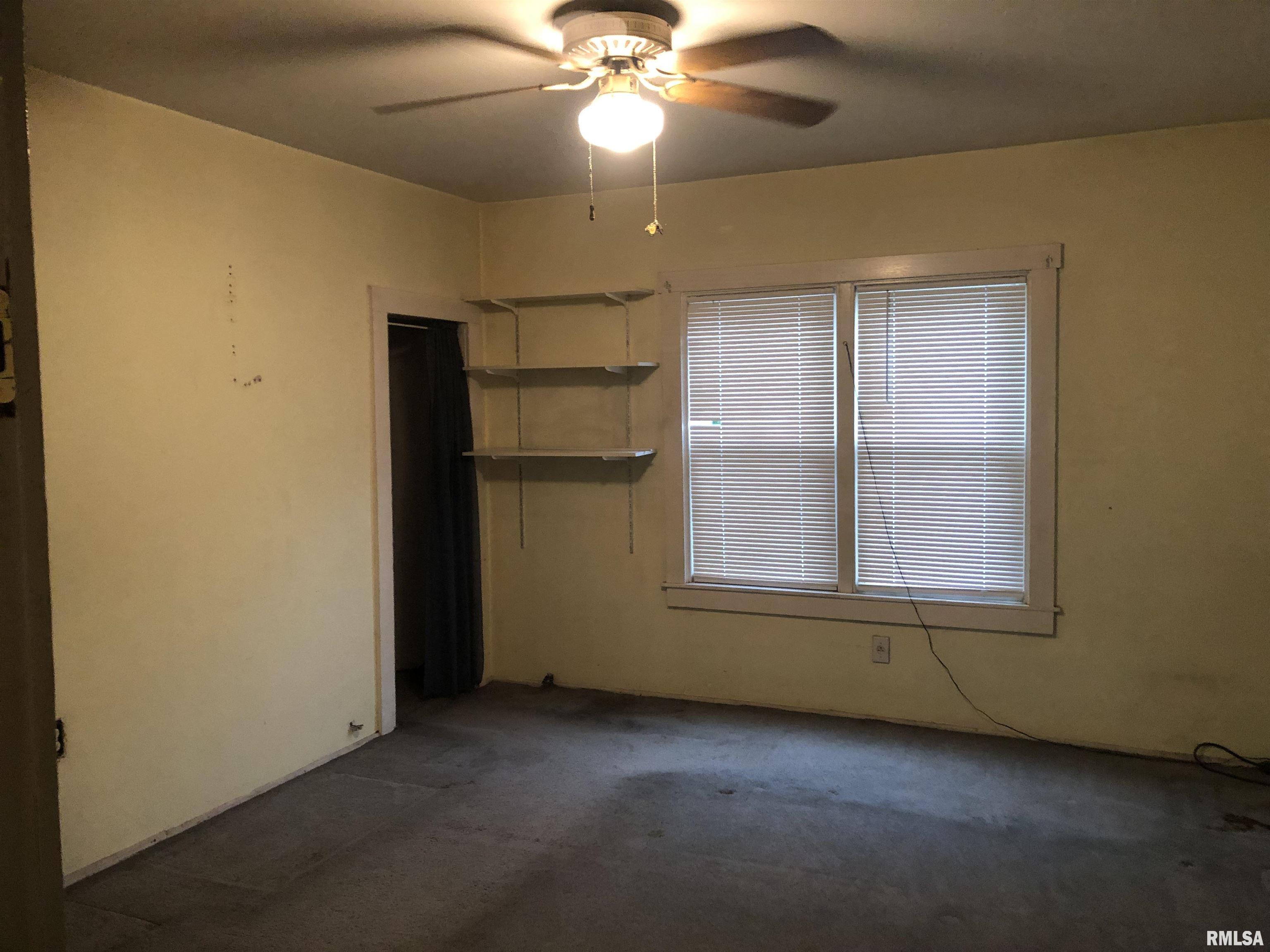 1805 East Keys Avenue Springfield, IL 62702 - Photo 25 of 34