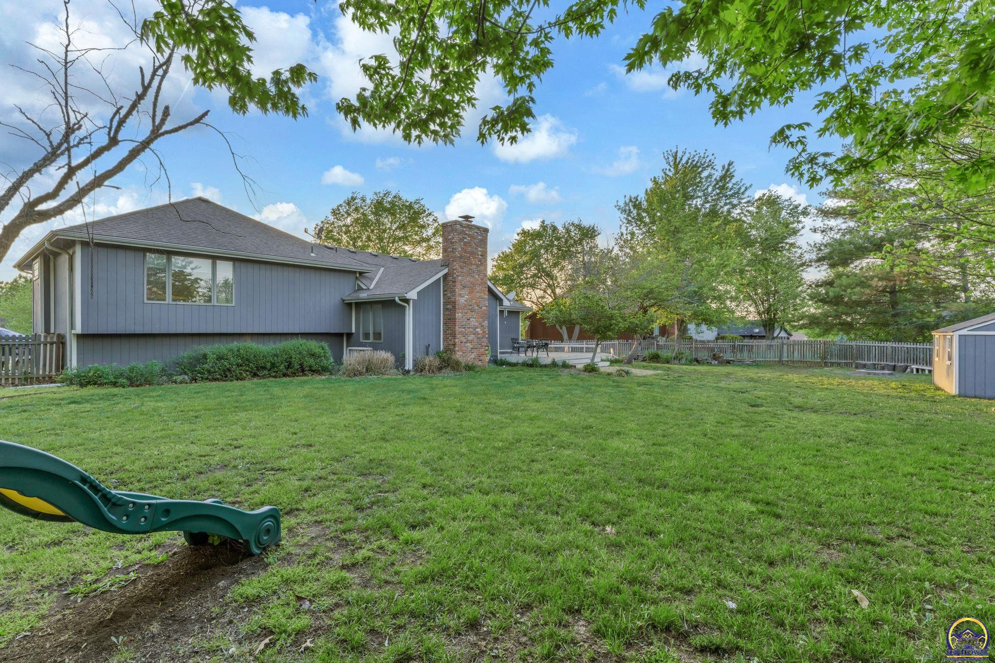 3740 Southwest Kings Forest Road Topeka, KS 66610 - Photo 27 of 29