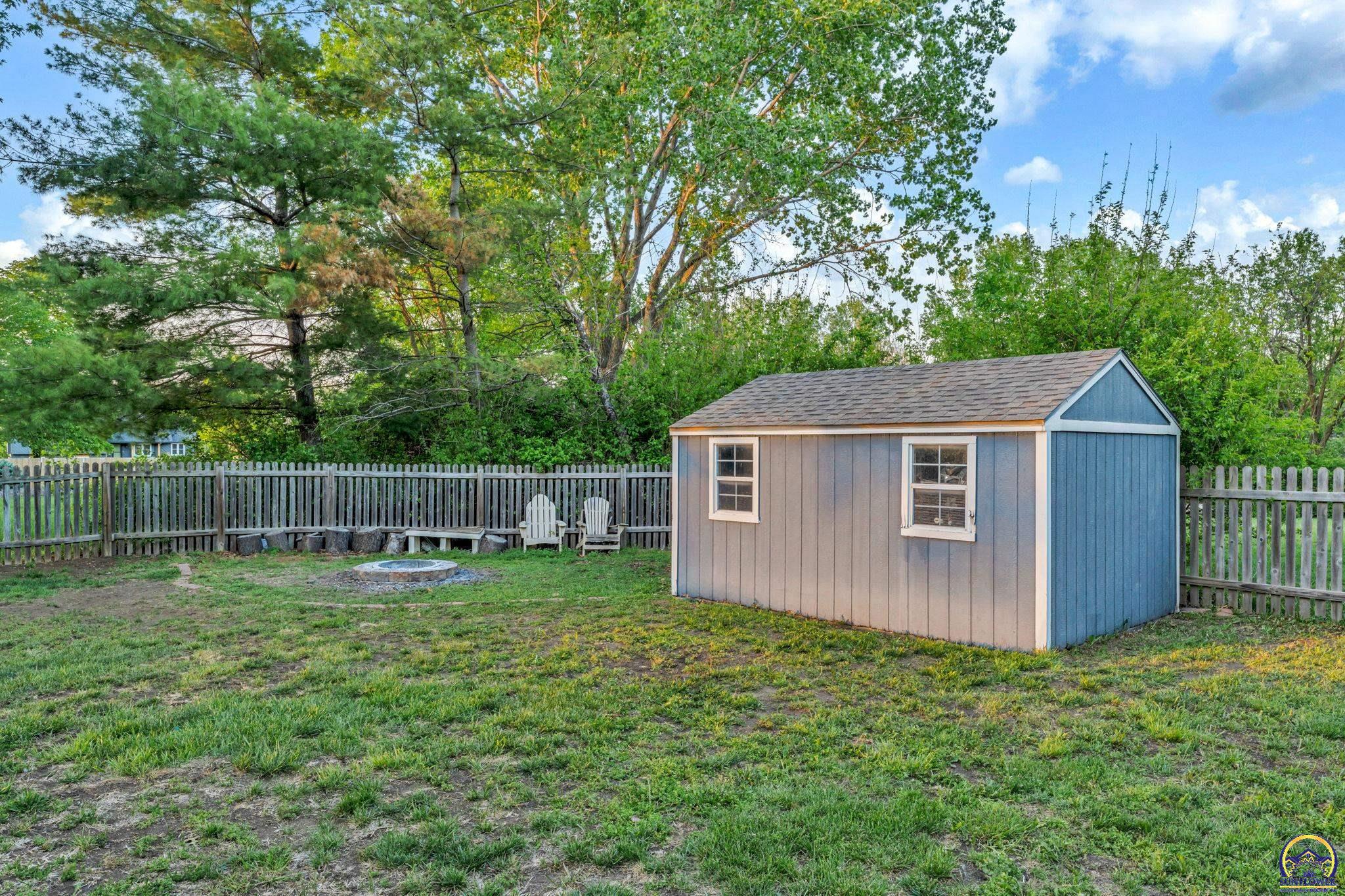 3740 Southwest Kings Forest Road Topeka, KS 66610 - Photo 28 of 29