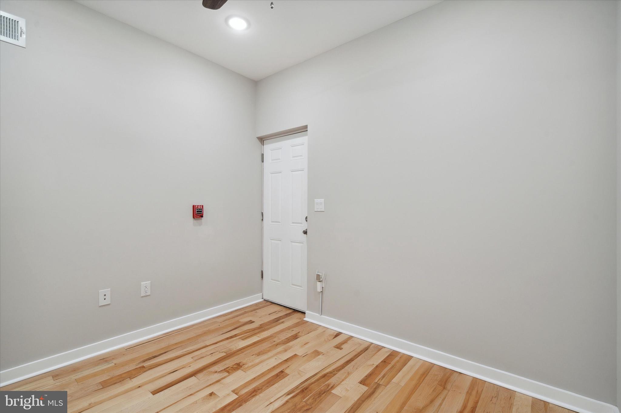 2234 Master Street Philadelphia, PA 19121 - Photo 9 of 35