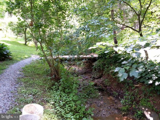76 Mathews Road Delta, PA 17314 - Photo 14 of 36 Gallery Image 14