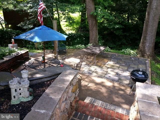 76 Mathews Road Delta, PA 17314 - Photo 17 of 36 Gallery Image 17