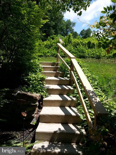 76 Mathews Road Delta, PA 17314 - Photo 10 of 36 Gallery Image 10