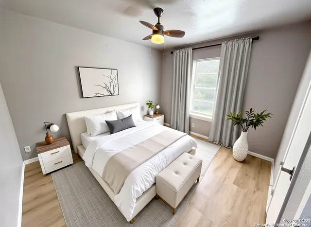 $1,399 | 1834 Center Street, San Antonio, TX 78202