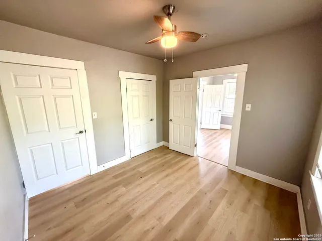 $1,399 | 1834 Center Street, San Antonio, TX 78202