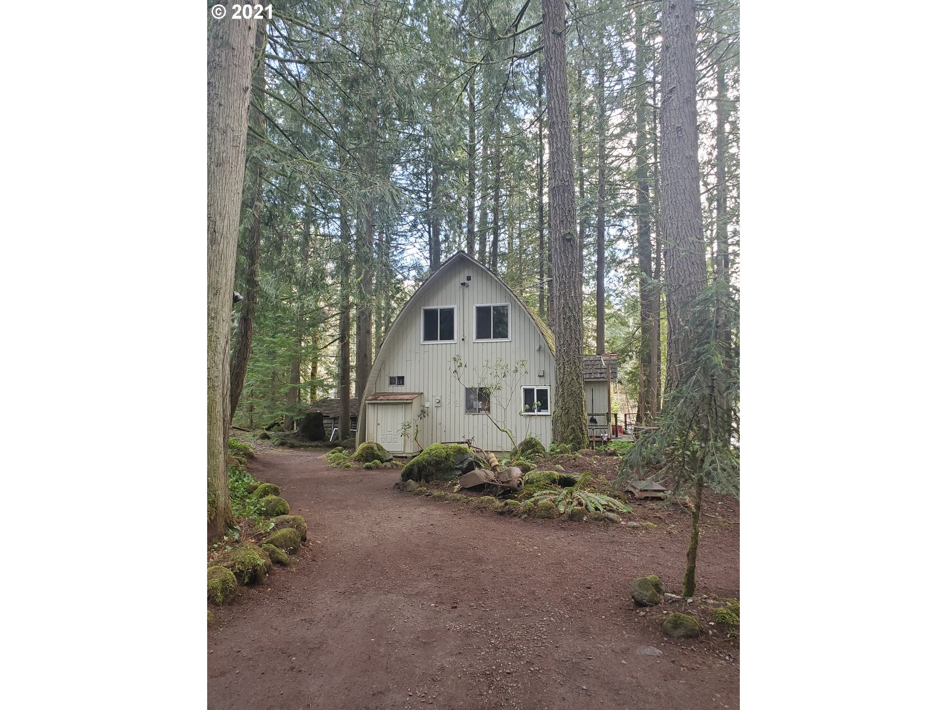 23704 East Cedar Point Court Rhododendron, OR 97049 - Photo 8 of 25