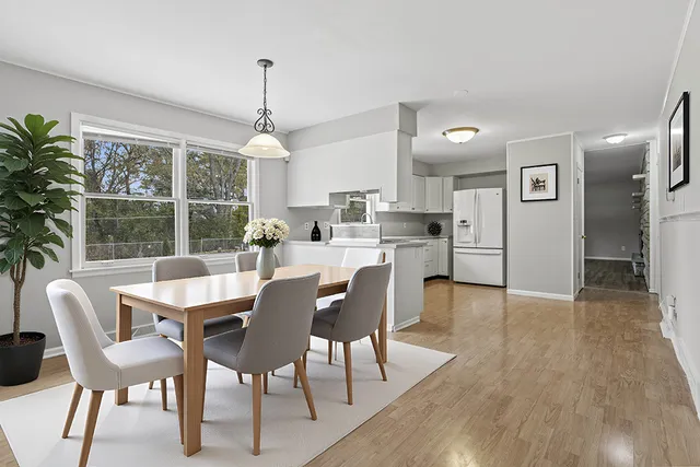 $369,900 | 2815 Sheffield Drive, New Lenox, IL 60451