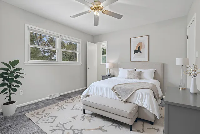 $369,900 | 2815 Sheffield Drive, New Lenox, IL 60451