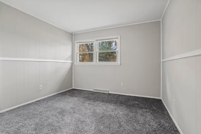 $369,900 | 2815 Sheffield Drive, New Lenox, IL 60451