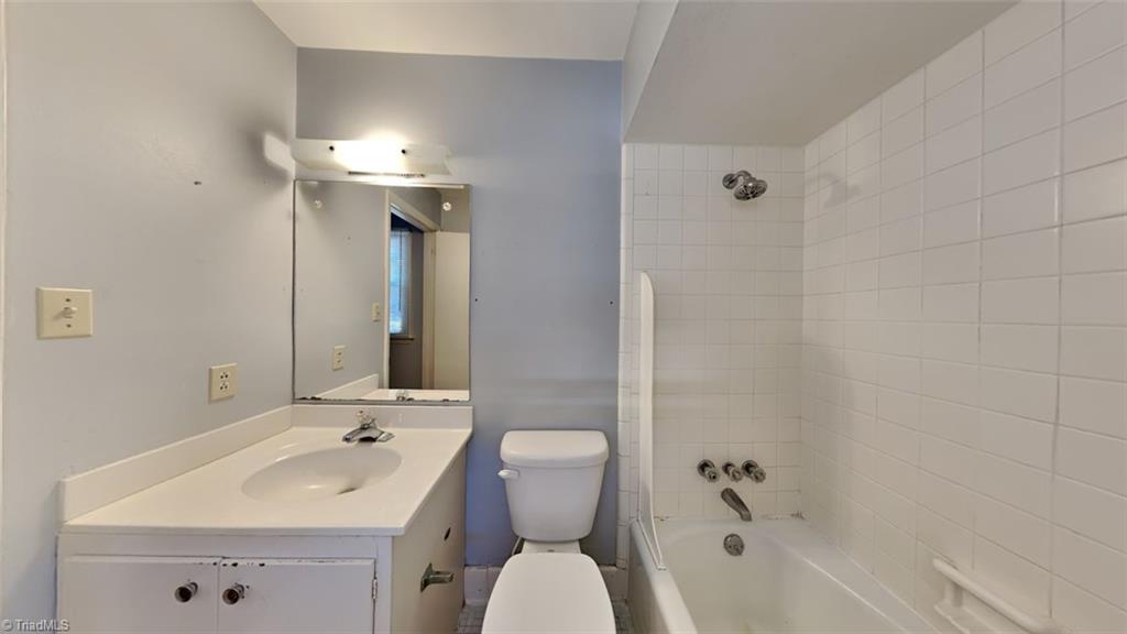 3612 Hobbs Road Greensboro, NC 27410 - Photo 12 of 19 Gallery Image 12