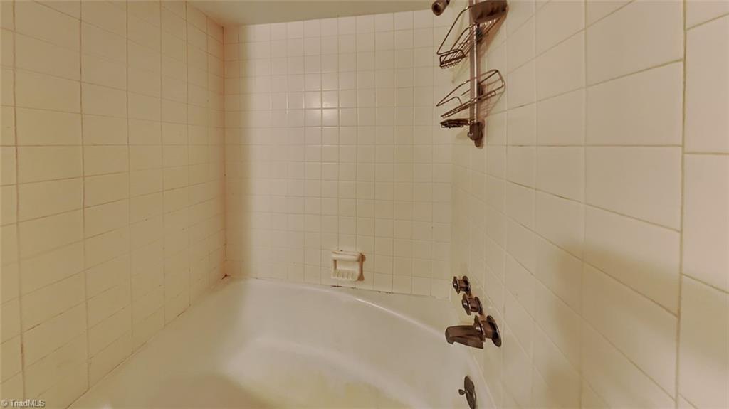 3612 Hobbs Road Greensboro, NC 27410 - Photo 14 of 19 Gallery Image 14