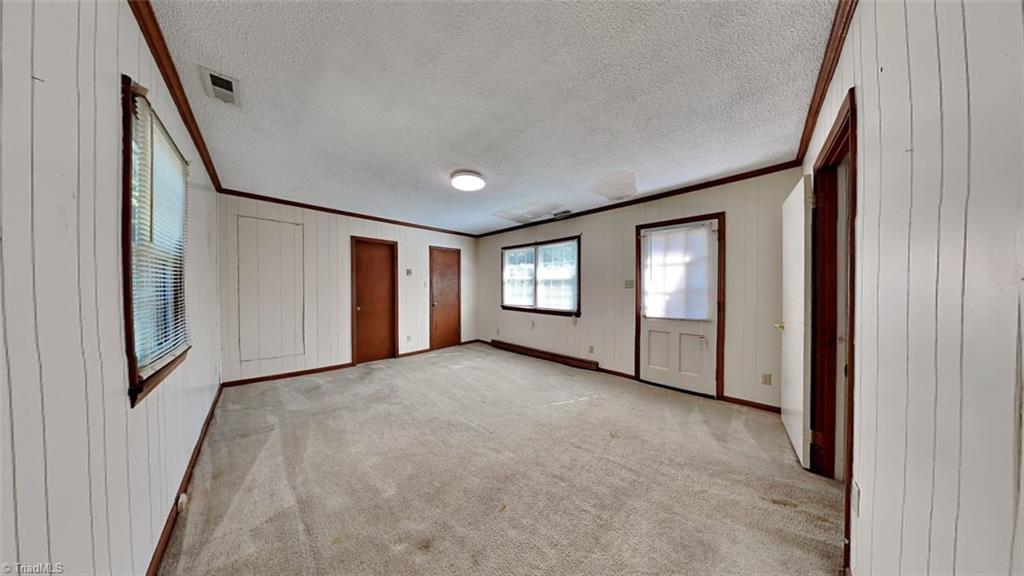 3612 Hobbs Road Greensboro, NC 27410 - Photo 8 of 19 Gallery Image 8