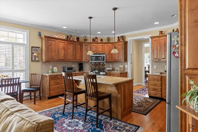 $515,000 | 253 Horse Creek Drive, Chattanooga, TN 37405