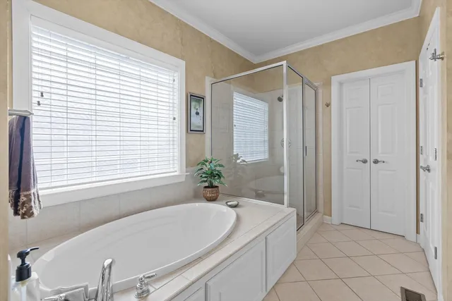 $515,000 | 253 Horse Creek Drive, Chattanooga, TN 37405