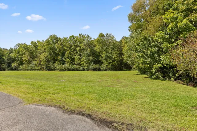 $515,000 | 253 Horse Creek Drive, Chattanooga, TN 37405