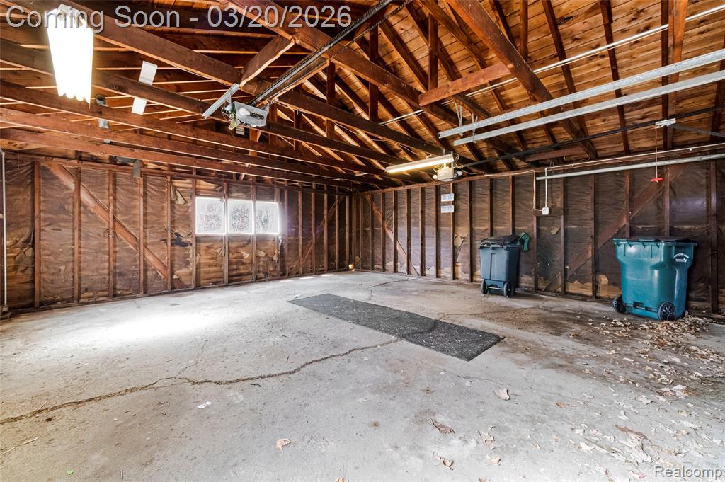 17220 West 13 Mile Road Beverly Hills, MI 48025 - Photo 32 of 35