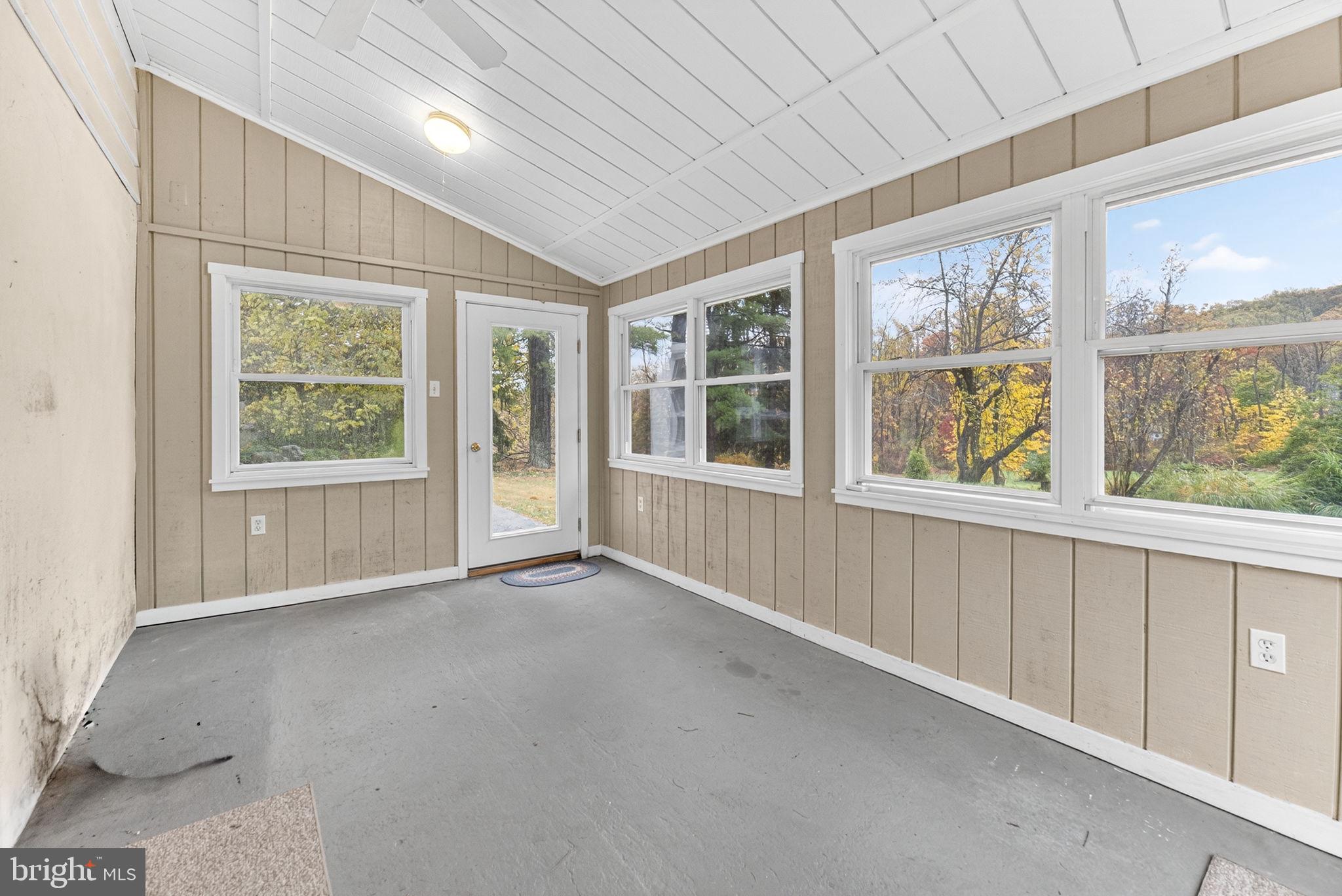 2304 Black River Road Bethlehem, PA 18015 - Photo 46 of 48 an empty room with windows