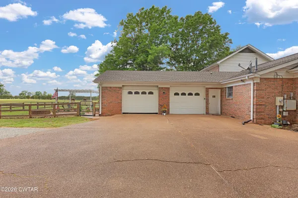 $569,900 | 1906 Airways Boulevard, Jackson, TN 38301