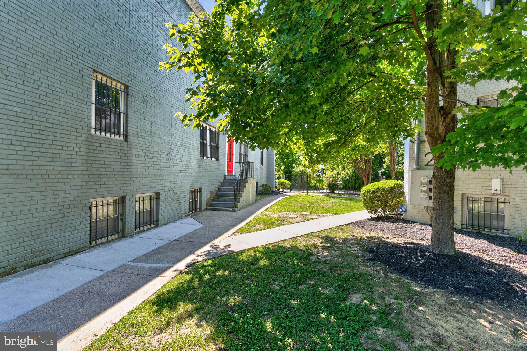 2913 8th Street Southeast, Unit 3101 Washington, DC 20032 - Photo 2 of 33