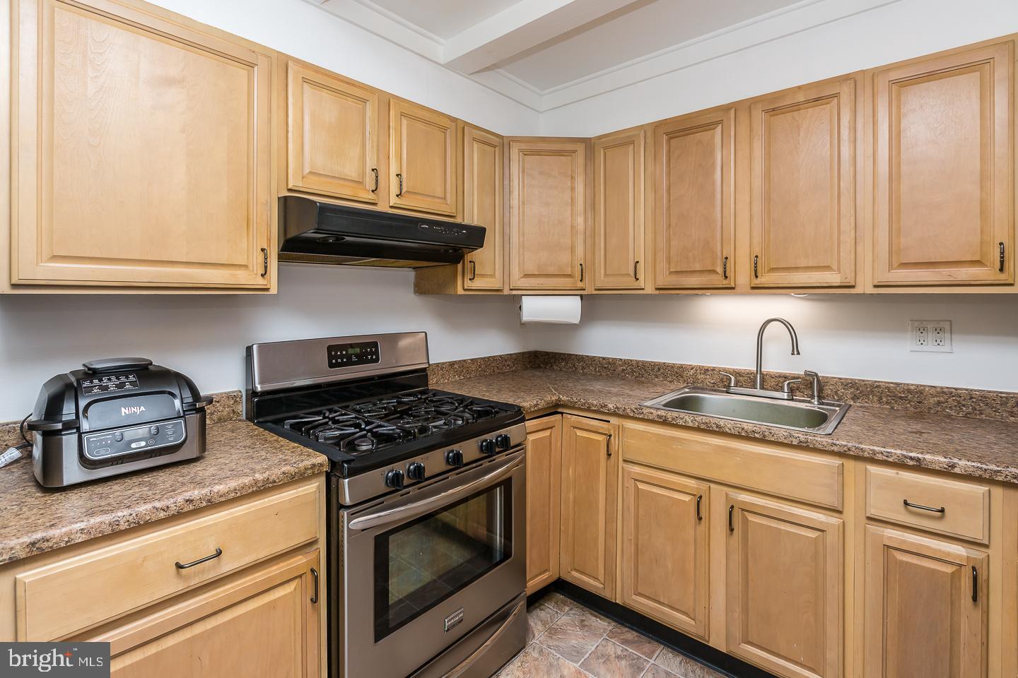 3327 Woodhaven Road Philadelphia, PA 19154 - Photo 13 of 41 Gallery Image 13