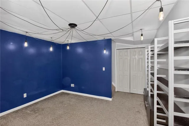 $2,390 | 304 Fox Overlook, Woodstock, GA 30188